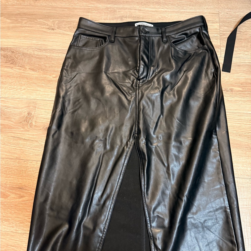Women’s black pleather midi skirt